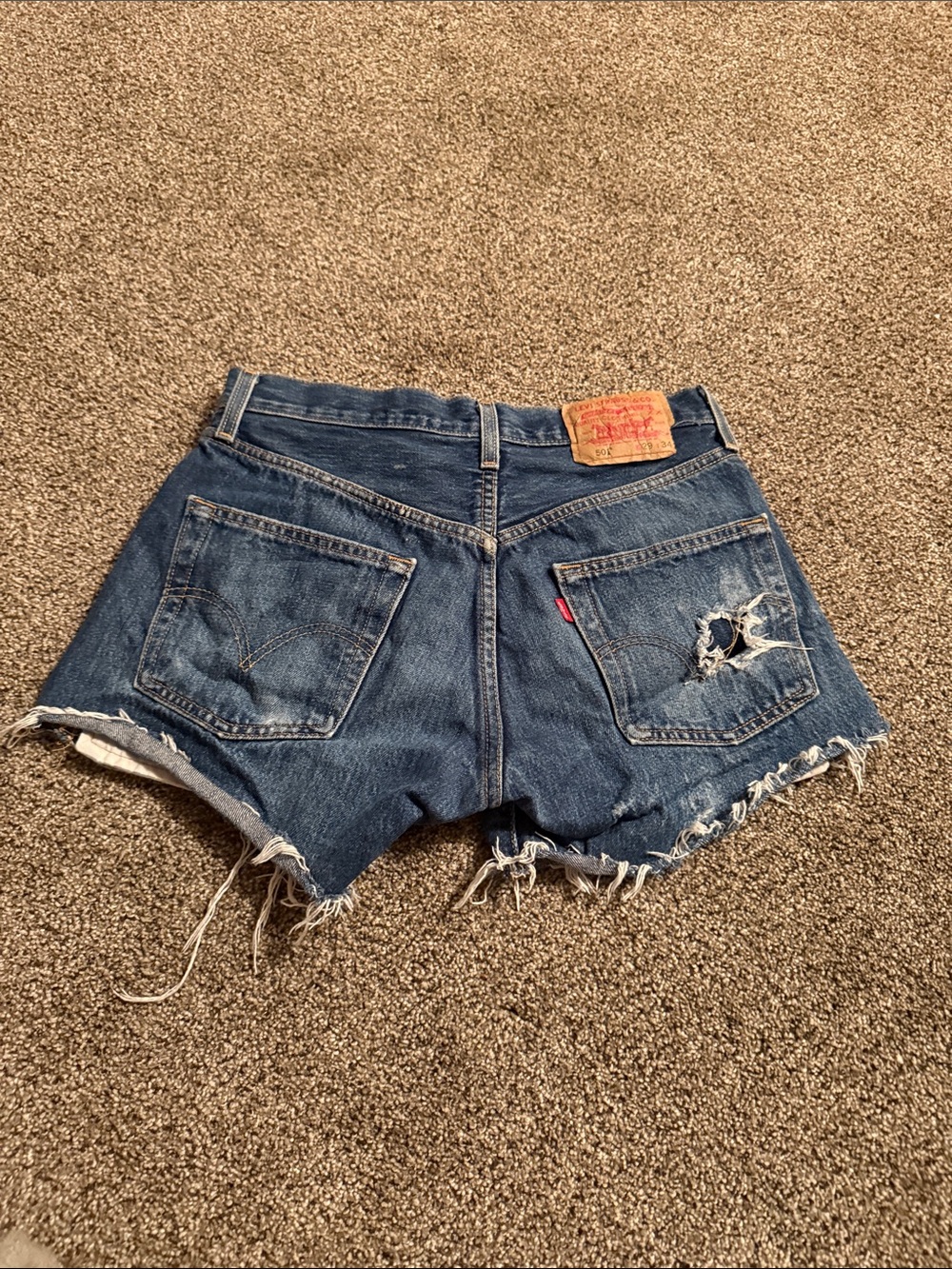 Levi's Dark Blue Distressed Denim Shorts Size 29 - Picture 2 of 4